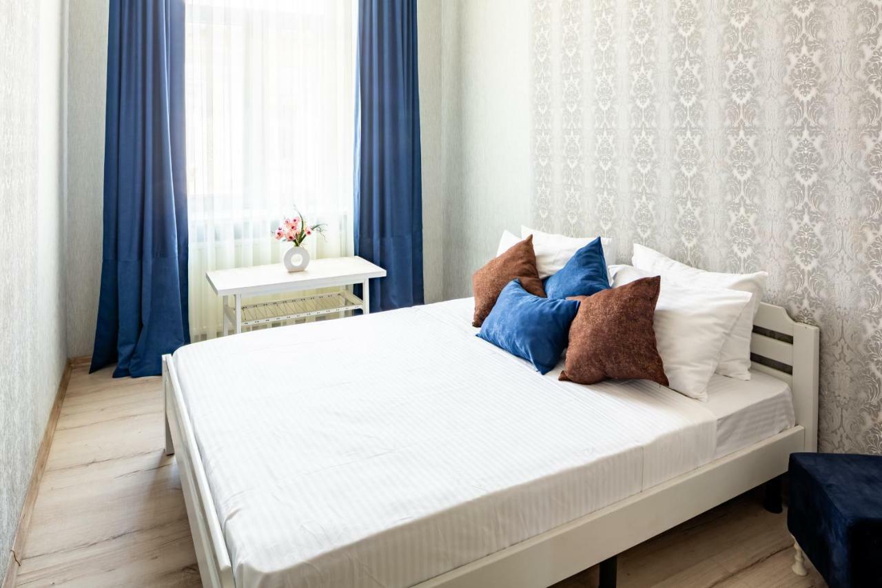 Alfa Apartments Kniazia Romana 11 Львів Екстер'єр фото
