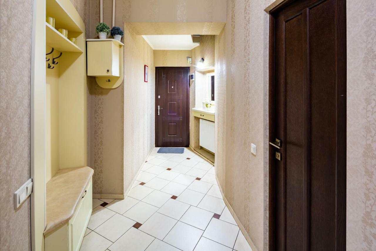 Alfa Apartments Kniazia Romana 11 Львів Екстер'єр фото